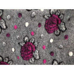 Lana cotta ricamata 50x50 cm color grigio melange con fiori fucsia